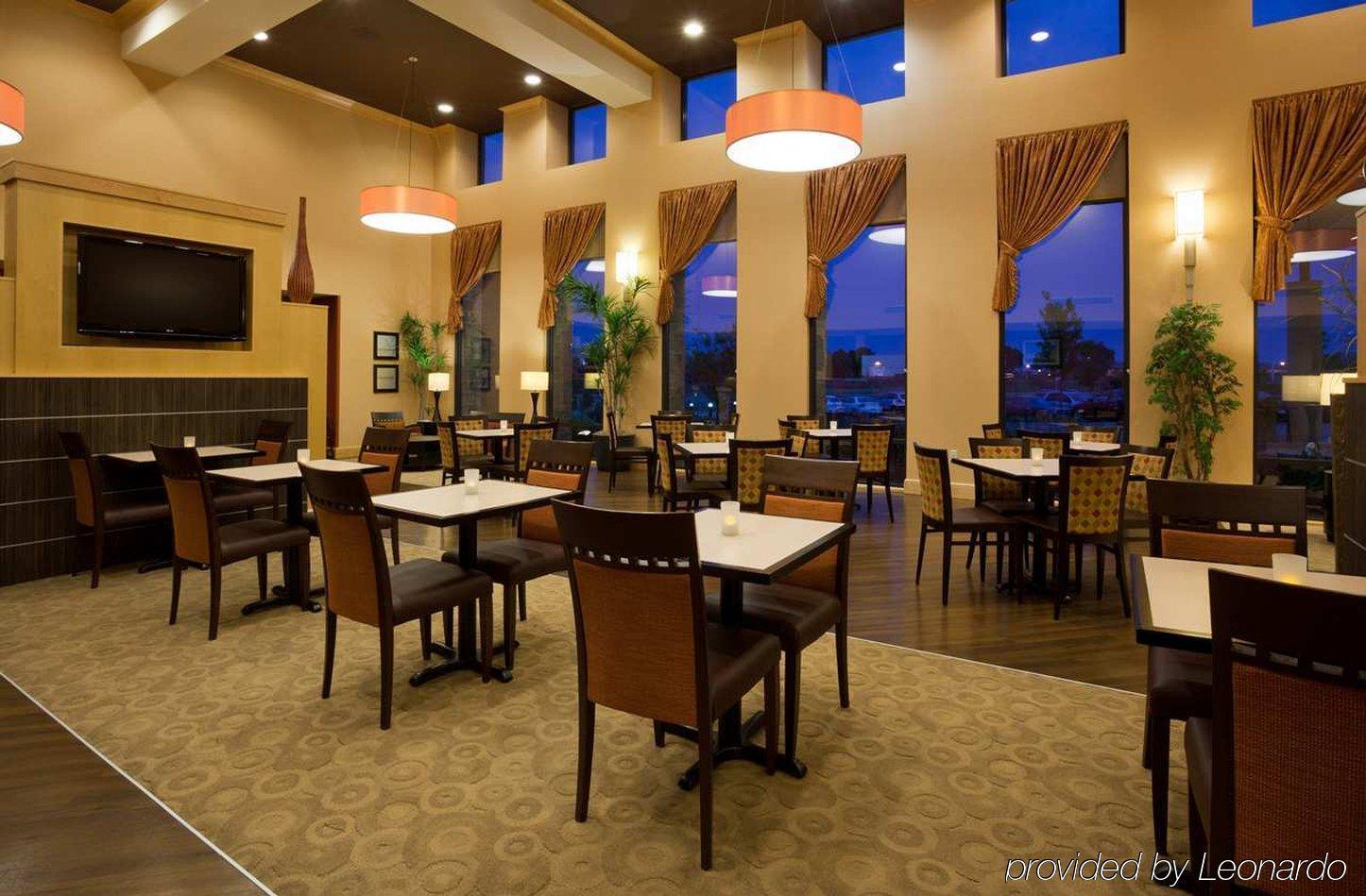 Hampton Inn&Suites Madison - West Restaurant photo