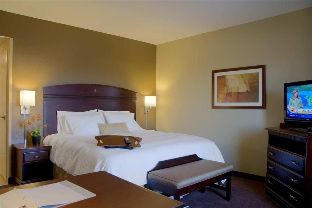 Hampton Inn&Suites Madison - West Chambre photo