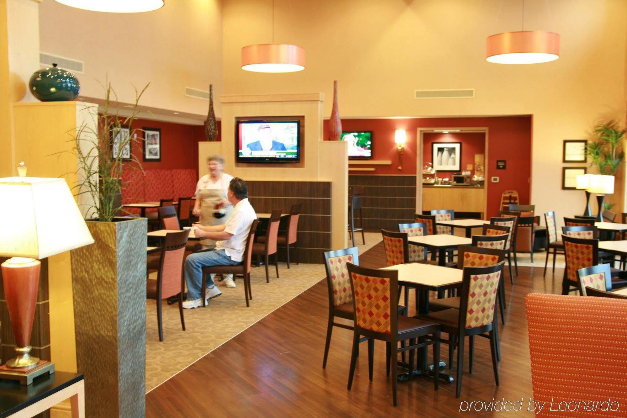 Hampton Inn&Suites Madison - West Restaurant photo